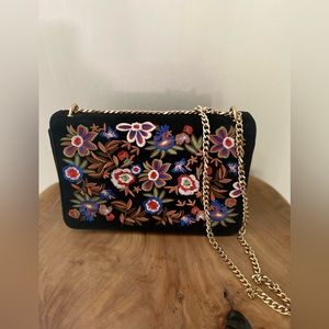 ALDO FLOWER EMBROIDERED HANDBAG